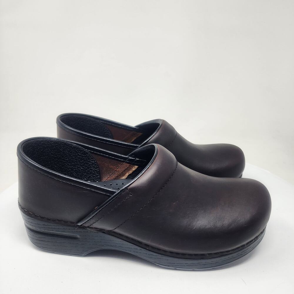 Dansko Professional Clogs Size 40 US 9.5-10 Antique Brown Oiled Leather Like New - Picture 2 of 13